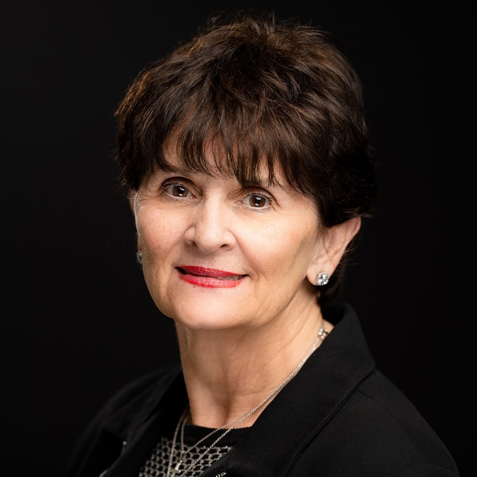 Linda L. Ireland